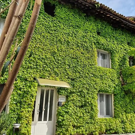 Altebas Bed & Breakfast