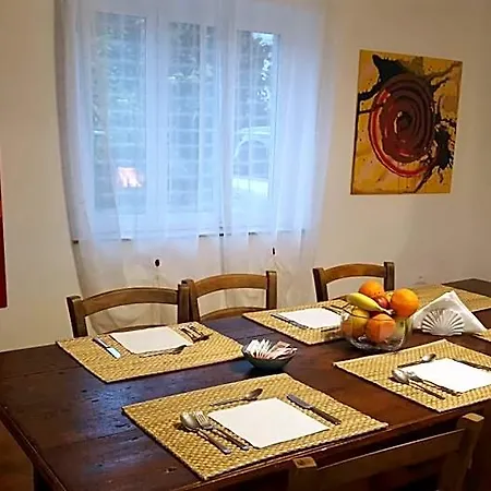 Altebas Bed & Breakfast Nogaredo di Prato