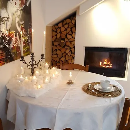 Altebas Bed & Breakfast 3*