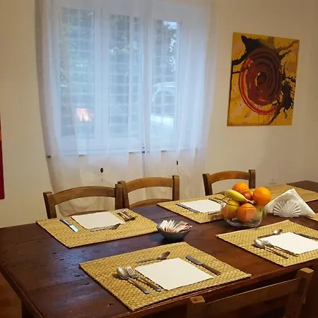 Altebas Bed & Breakfast Nogaredo di Prato