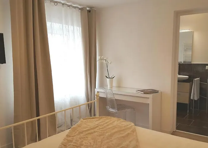 Altebas Bed & Breakfast 3*